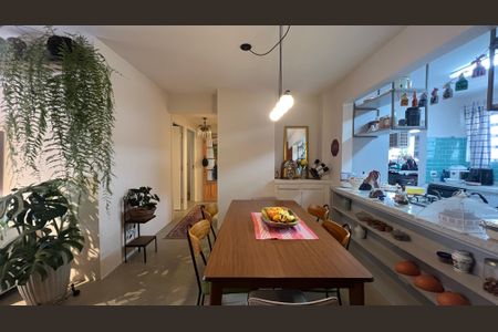 Apartamento à venda com 70m², 2 quartos e 1 vaga Apartamento à venda com 70m², 2 quartos e 1 vagaSala de Jantar