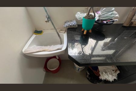 Apartamento à venda com 70m², 2 quartos e 1 vaga Apartamento à venda com 70m², 2 quartos e 1 vagaÁrea de Serviço