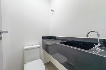 Apartamento à venda com 144m², 2 quartos e 2 vagas Apartamento à venda com 144m², 2 quartos e 2 vagasLavabo