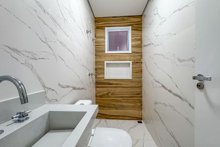 Apartamento à venda com 144m², 2 quartos e 2 vagas Apartamento à venda com 144m², 2 quartos e 2 vagasBanheiro da Suíte 2