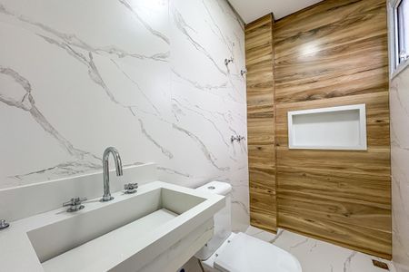 Apartamento à venda com 144m², 2 quartos e 2 vagas Apartamento à venda com 144m², 2 quartos e 2 vagasBanheiro da Suíte 1