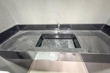 Apartamento à venda com 144m², 2 quartos e 2 vagas Apartamento à venda com 144m², 2 quartos e 2 vagasLavabo do Terraço