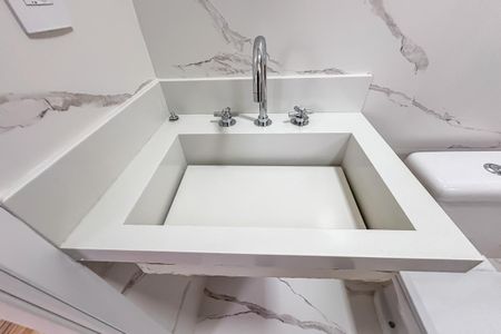 Apartamento à venda com 144m², 2 quartos e 2 vagas Apartamento à venda com 144m², 2 quartos e 2 vagasBanheiro da Suíte 1