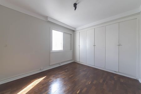 Apartamento à venda com 114m², 3 quartos e 1 vagaQuarto 2