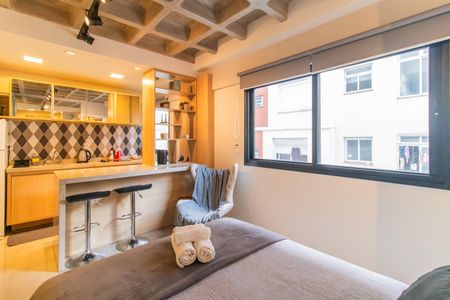 Apartamento à venda com 25m², 1 quarto e 1 vagaSala/Quarto