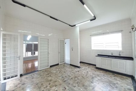 Casa à venda com 178m², 4 quartos e 1 vaga Casa à venda com 178m², 4 quartos e 1 vagaCozinha