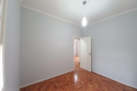 Casa à venda com 178m², 4 quartos e 1 vaga Casa à venda com 178m², 4 quartos e 1 vagaQuarto 1