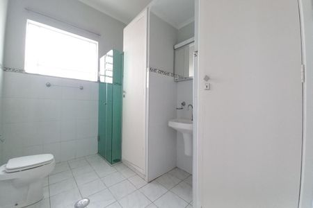 Casa à venda com 178m², 4 quartos e 1 vaga Casa à venda com 178m², 4 quartos e 1 vagaBanheiro