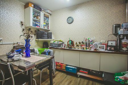 Casa à venda com 100m², 2 quartos e 1 vaga Casa à venda com 100m², 2 quartos e 1 vagaCopa