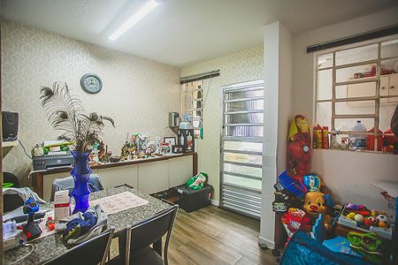 Casa à venda com 100m², 2 quartos e 1 vaga Casa à venda com 100m², 2 quartos e 1 vagaCopa