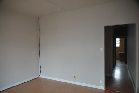 Casa à venda com 135m², 2 quartos e 1 vagaSala