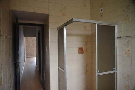 Casa à venda com 135m², 2 quartos e 1 vagaBanheiro