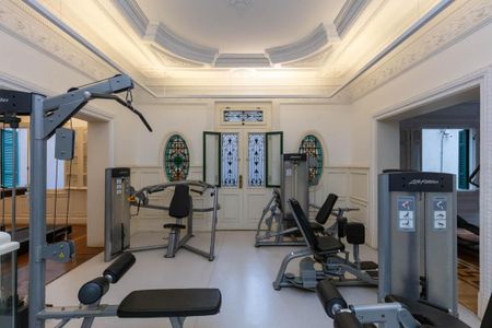 Apartamento à venda com 240m², 4 quartos e 4 vagasÁrea comum - Academia