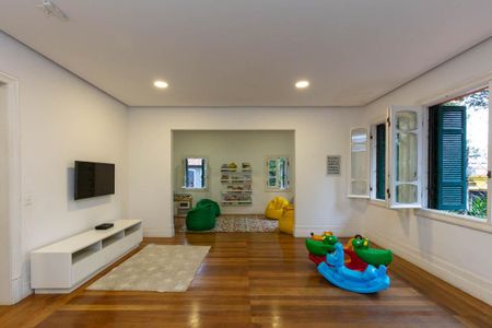 Apartamento à venda com 240m², 4 quartos e 4 vagasÁrea comum - Brinquedoteca