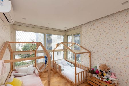 Apartamento à venda com 240m², 4 quartos e 4 vagas Suíte 3