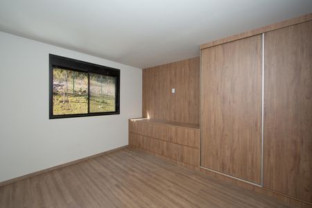 QUARTO1 de casa para alugar com 3 quartos, 106m² em Estoril, Belo Horizonte