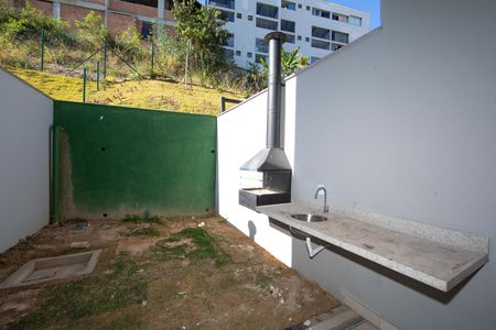 Casa para alugar com 106m², 3 quartos e 2 vagas Casa para alugar com 106m², 3 quartos e 2 vagasAREA EXTERNA