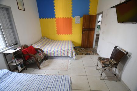 Casa à venda com 311m², 3 quartos e 8 vagasQuarto 1