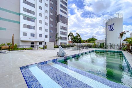 Apartamento à venda com 37m², 2 quartos e sem vagaÁrea comum - Piscina