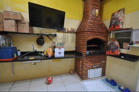 Casa para alugar com 700m², 4 quartos e 3 vagasChurrasqueira 1