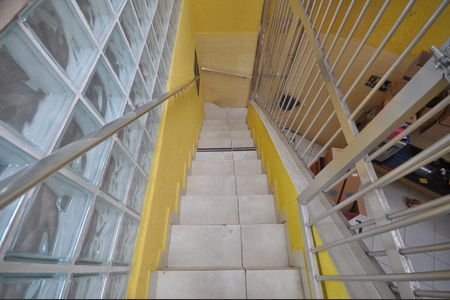 Casa para alugar com 700m², 4 quartos e 3 vagasEscada de acesso a Churrasqueira 2