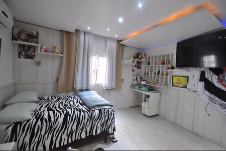 Casa para alugar com 700m², 4 quartos e 3 vagasSuíte 2