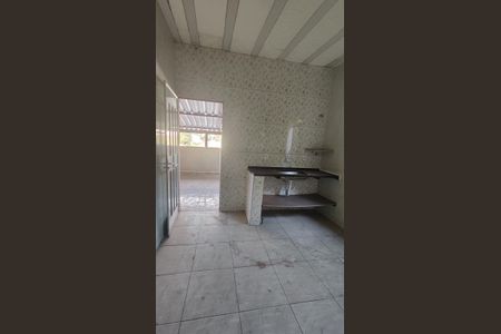 Casa para alugar com 400m², 2 quartos e 2 vagasCozinha