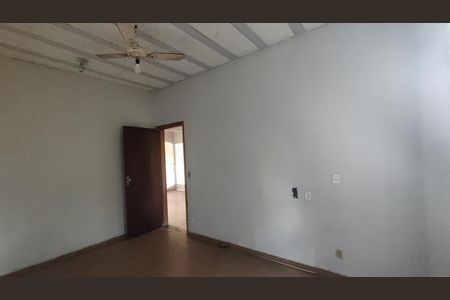 Casa para alugar com 400m², 2 quartos e 2 vagasQuarto 2