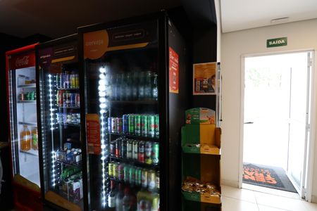 Apartamento à venda com 33m², 1 quarto e sem vagaÁrea comum - Mini Mercado