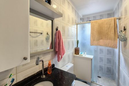 Apartamento à venda com 76m², 2 quartos e 1 vagaBanheiro Social
