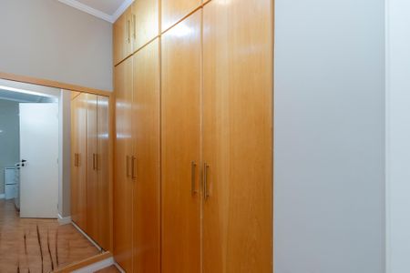 Apartamento à venda com 137m², 3 quartos e 3 vagasCloset da Suíte 1