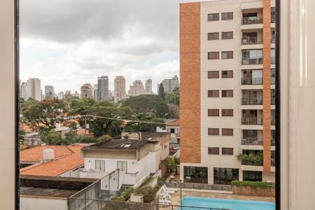 Apartamento à venda com 137m², 3 quartos e 3 vagasVista da Suíte 2