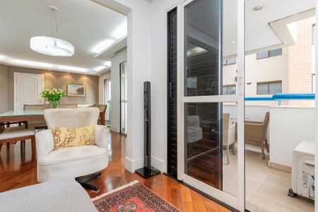 Apartamento à venda com 137m², 3 quartos e 3 vagasSala de TV