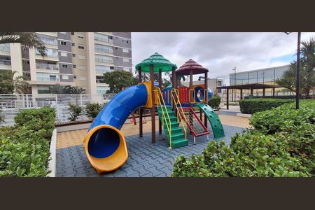 Apartamento à venda com 198m², 3 quartos e 3 vagas Apartamento à venda com 198m², 3 quartos e 3 vagasÁrea Comum