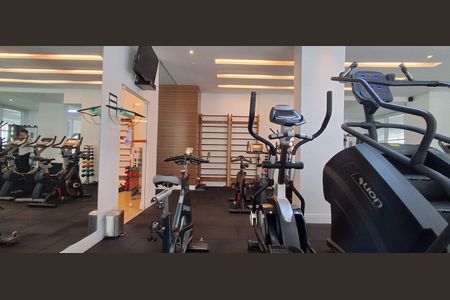 Apartamento à venda com 198m², 3 quartos e 3 vagas Apartamento à venda com 198m², 3 quartos e 3 vagasÁrea Comum