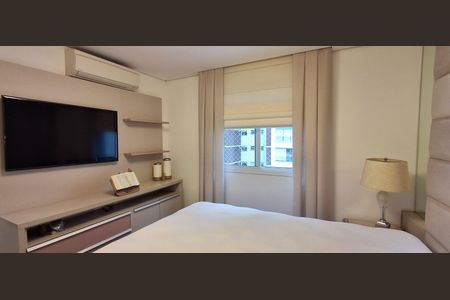 Apartamento à venda com 198m², 3 quartos e 3 vagas Apartamento à venda com 198m², 3 quartos e 3 vagasSuíte 3