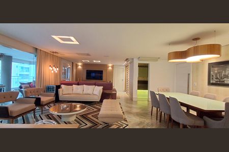 Apartamento à venda com 198m², 3 quartos e 3 vagas Apartamento à venda com 198m², 3 quartos e 3 vagasSala