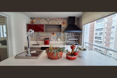 Apartamento à venda com 198m², 3 quartos e 3 vagas Apartamento à venda com 198m², 3 quartos e 3 vagasÁrea gourmet