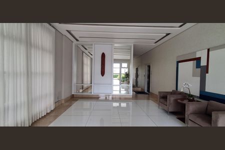 Apartamento à venda com 198m², 3 quartos e 3 vagas Apartamento à venda com 198m², 3 quartos e 3 vagasÁrea Comum