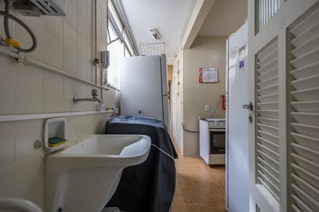 Apartamento à venda com 83m², 2 quartos e 1 vagaÁrea de Serviço