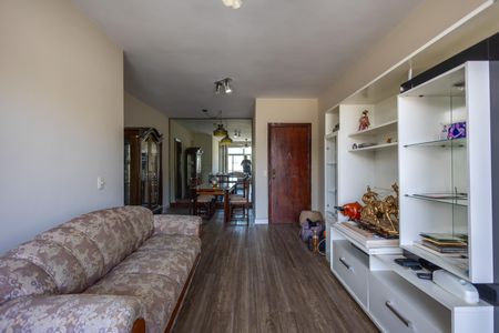 Apartamento à venda com 83m², 2 quartos e 1 vagaSala