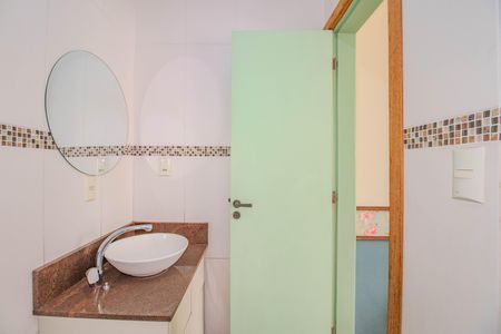 Casa à venda com 268m², 5 quartos e 5 vagasBanheiro da Suíte 1