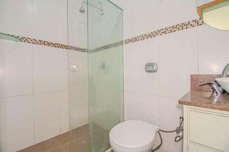 Casa à venda com 268m², 5 quartos e 5 vagasBanheiro da Suíte 1