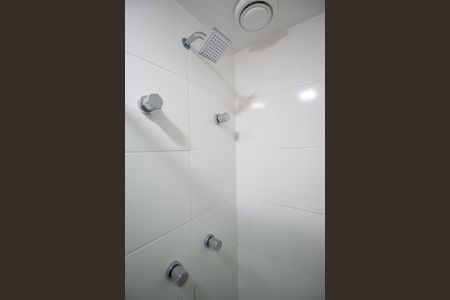 Apartamento para alugar com 45m², 2 quartos e 1 vaga Apartamento para alugar com 45m², 2 quartos e 1 vagaBanheiro