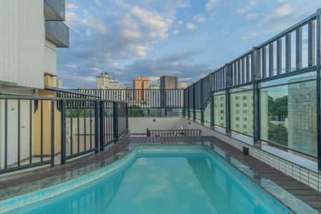 Apartamento à venda com 289m², 4 quartos e 6 vagas Apartamento à venda com 289m², 4 quartos e 6 vagasVaranda