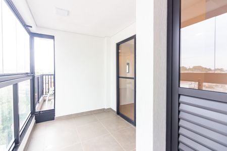 Apartamento à venda com 83m², 2 quartos e 2 vagas Apartamento à venda com 83m², 2 quartos e 2 vagasVaranda gourmet