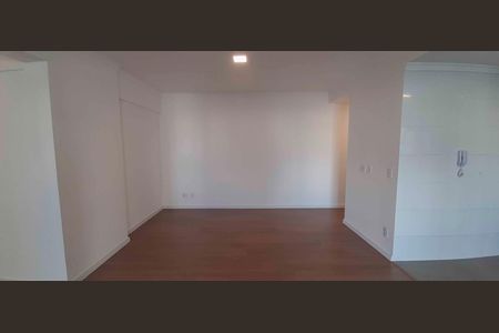 Sala de apartamento à venda com 2 quartos, 85m² em Vila Osasco, Osasco