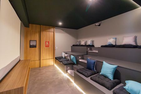 Apartamento à venda com 85m², 3 quartos e 2 vagasÁrea comum - Cinema