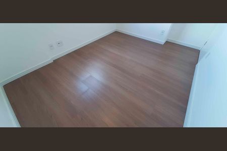 Apartamento à venda com 85m², 2 quartos e 2 vagas Apartamento à venda com 85m², 2 quartos e 2 vagasQuarto