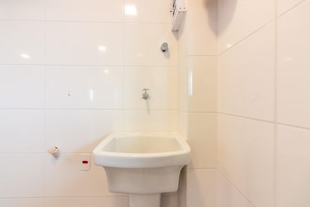 Área de Serviço  de apartamento à venda com 2 quartos, 83m² em Vila Osasco, Osasco